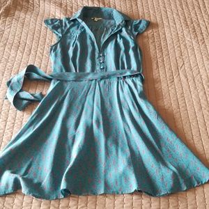 100% SILK Print dress with tie around waist/ button detail